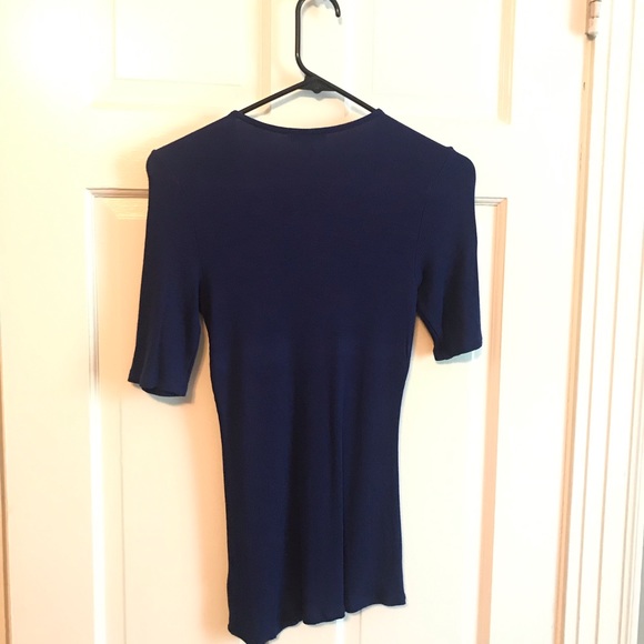 V Neck tie up shirt - Picture 6 of 6